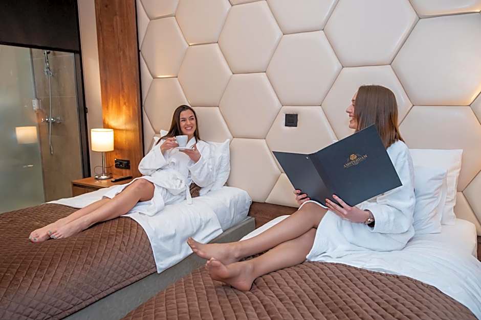 Amsterdam Hotel