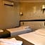 MONİ HOTEL