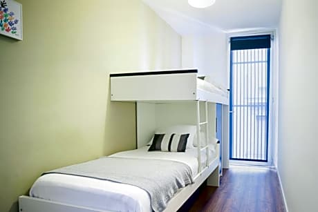 Two-Bedroom Apartment with Terrace - Bilbao 11