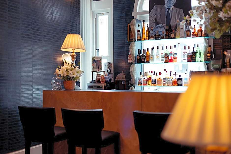 The Chatsworth Hotel