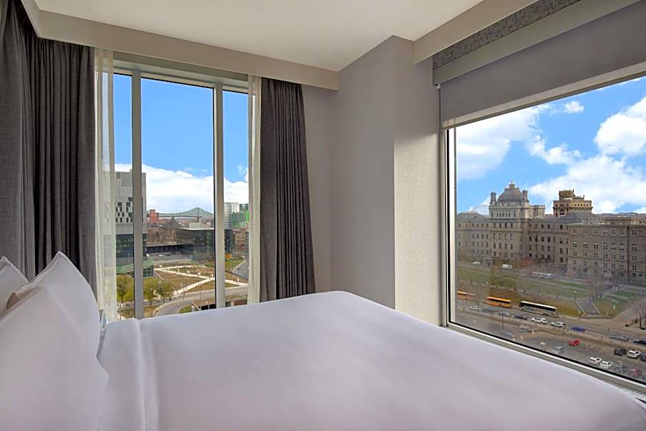 Homewood Suites By Hilton Montreal Downtown