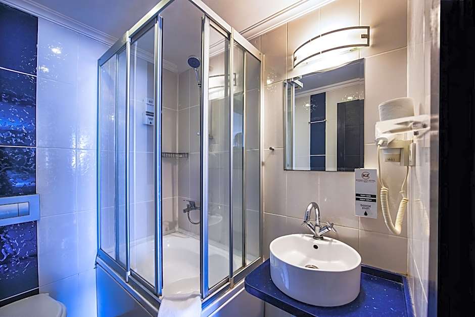 Kozan City Hotel