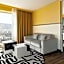 Renaissance by Marriott Zurich Tower Hotel