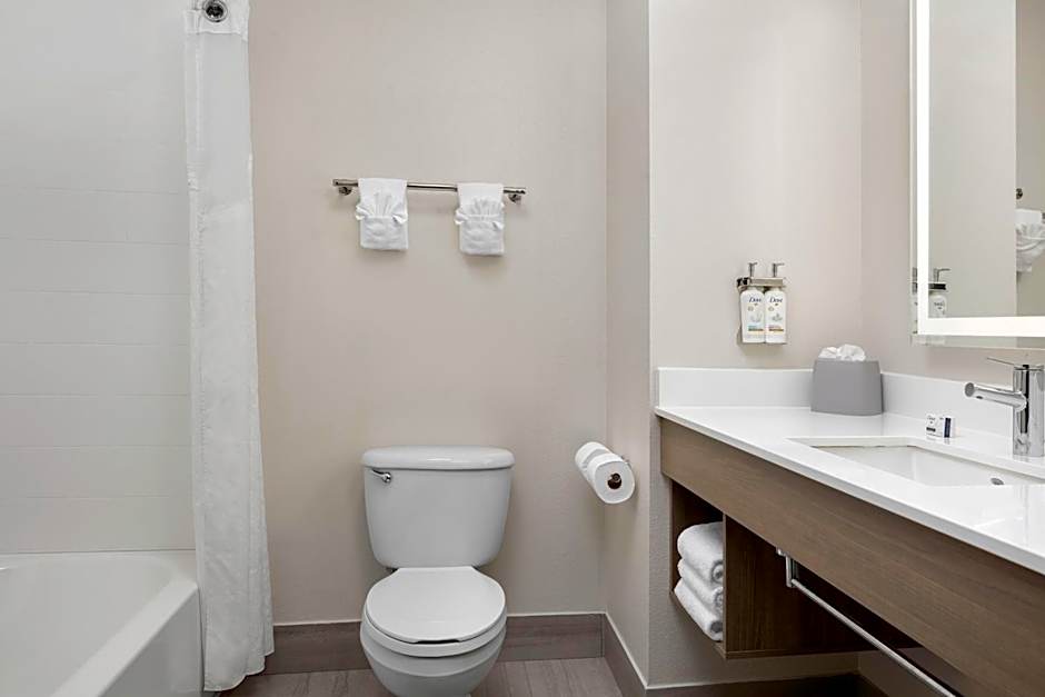 Holiday Inn Express & Suites Superior By IHG