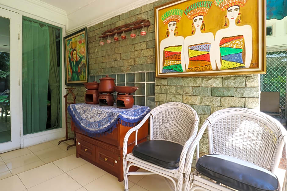 Villa Sri Manganti by ZUZU