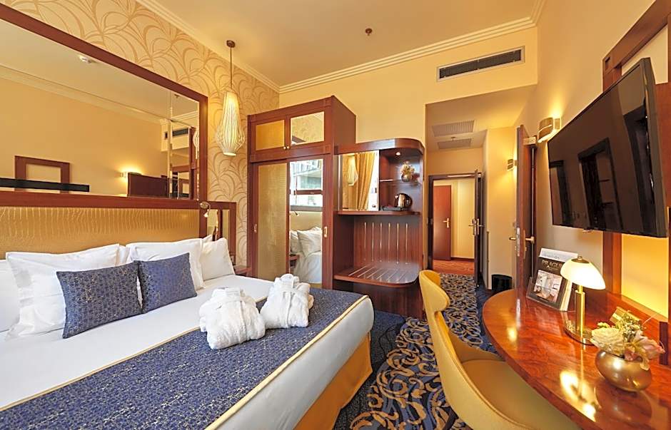 Occidental Praha Wilson Hotel