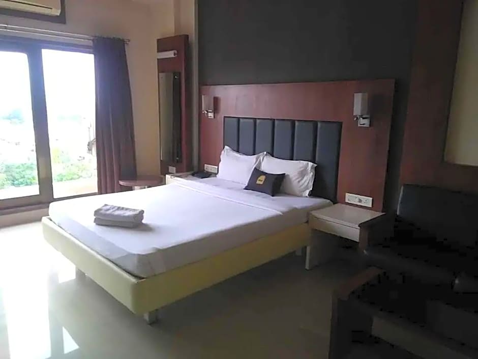 Hotel Devanshi Inn