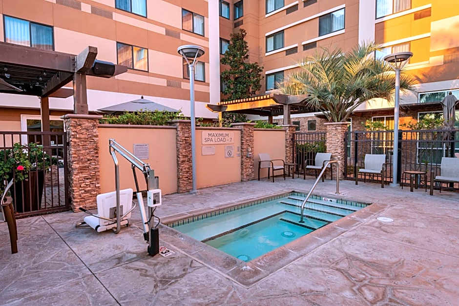 Courtyard by Marriott San Diego Oceanside