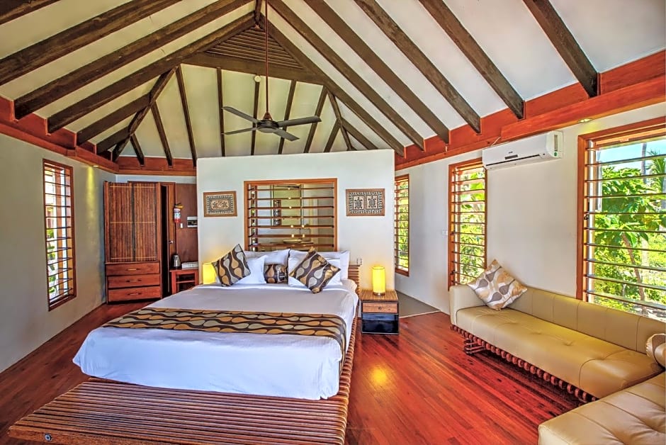 Photo 1 of 3 of Villa