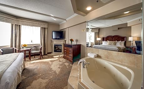King Suite with Jetted Tub NON-REFUNDABLE