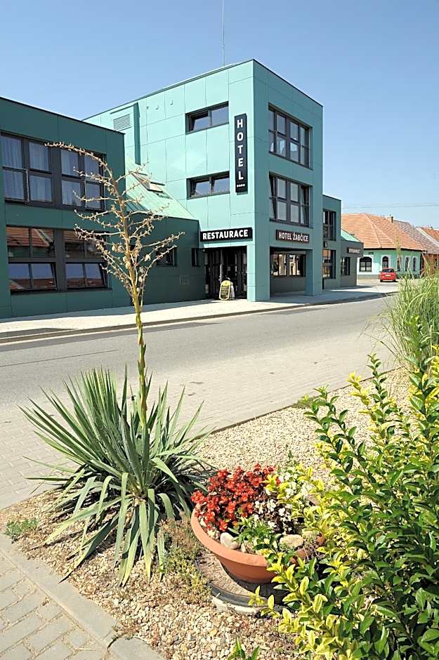 Hotel Žabčice