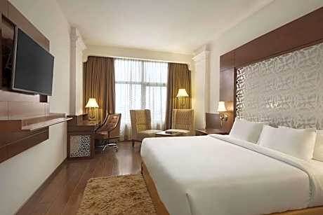 Executive Double Room (Non Smoking) - Book & Unlock Exclusive Discounts