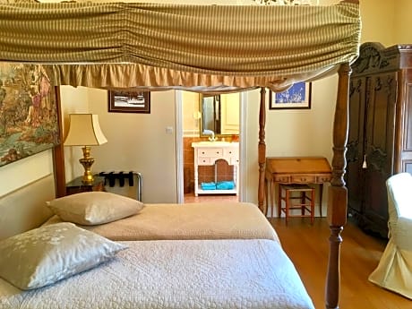 Superior Double or Twin Room with Garden View