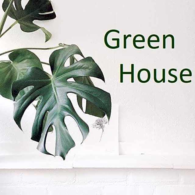 Green House – Krakow, MA