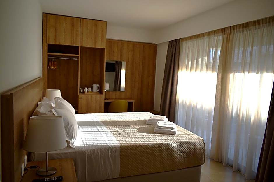 ALPHA APARTMENTS Free Shuttle from and to the Airport