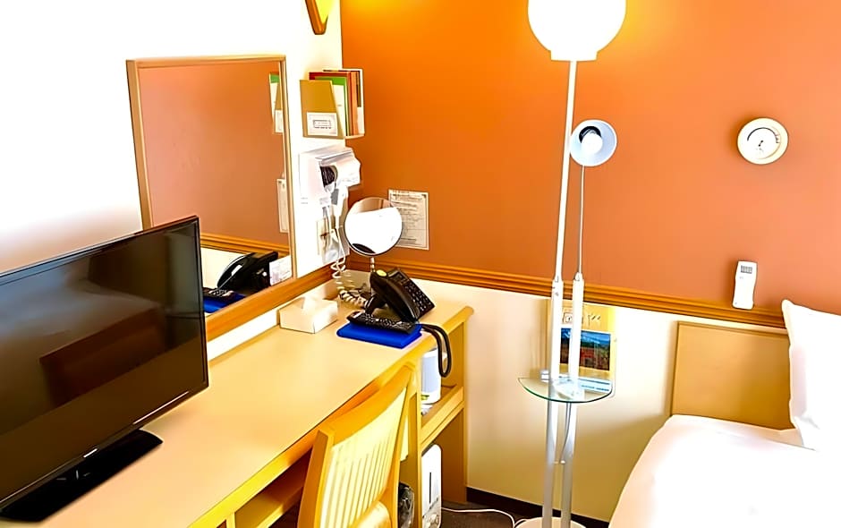 Toyoko Inn Osaka Umeda Nakatsu No.1
