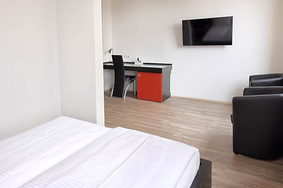 Hotel Villa-Bassermann, stilvoll, 2 Min zum Schloss, schnelles WLAN & Parkplatz