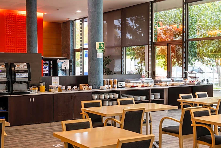Holiday Inn Express Molins de Rei By IHG