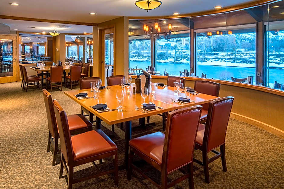Edgewater Missoula, Tapestry Collection by Hilton