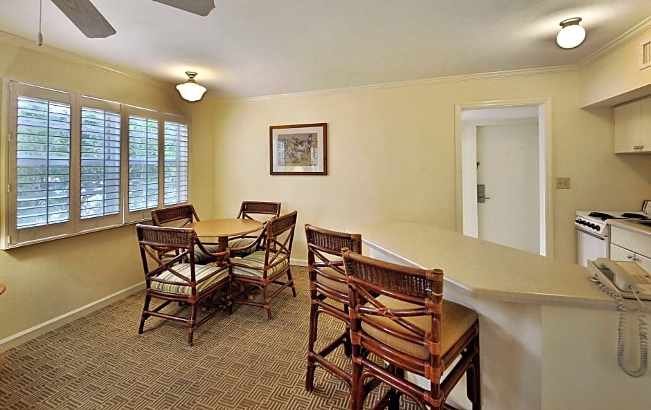 Seaside Inn – Sanibel Island, FL