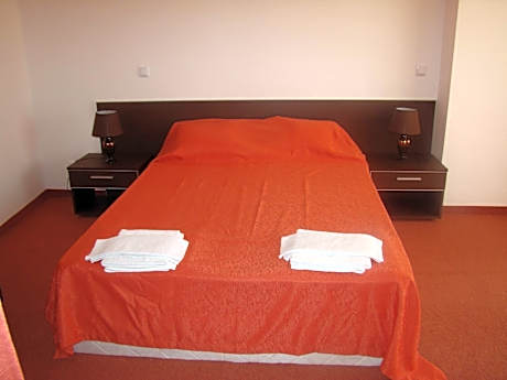 Deluxe Suite with Sea View