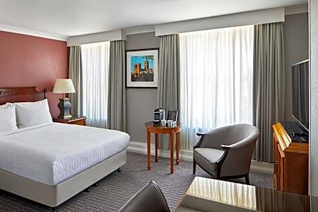 Superior Room, 1 King Bed