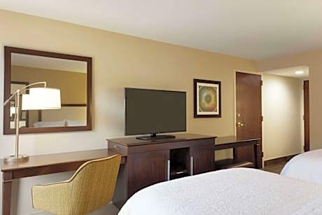 Double Room with Two Double Beds - Non-Smoking