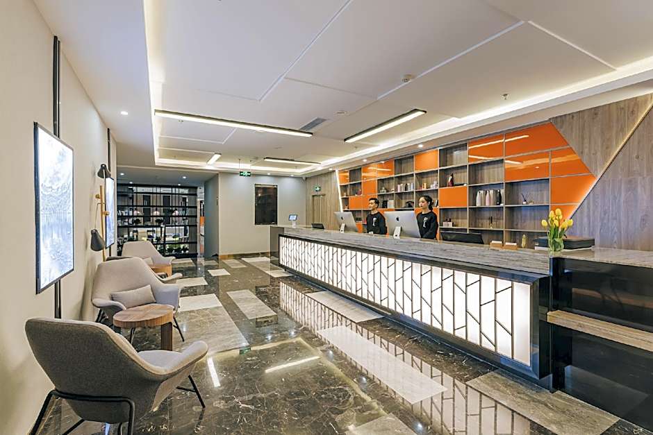 Atour Light Hotel Chengdu Hongpailou Metro Station – Chengdu, IL