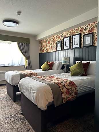 Superior Twin Room