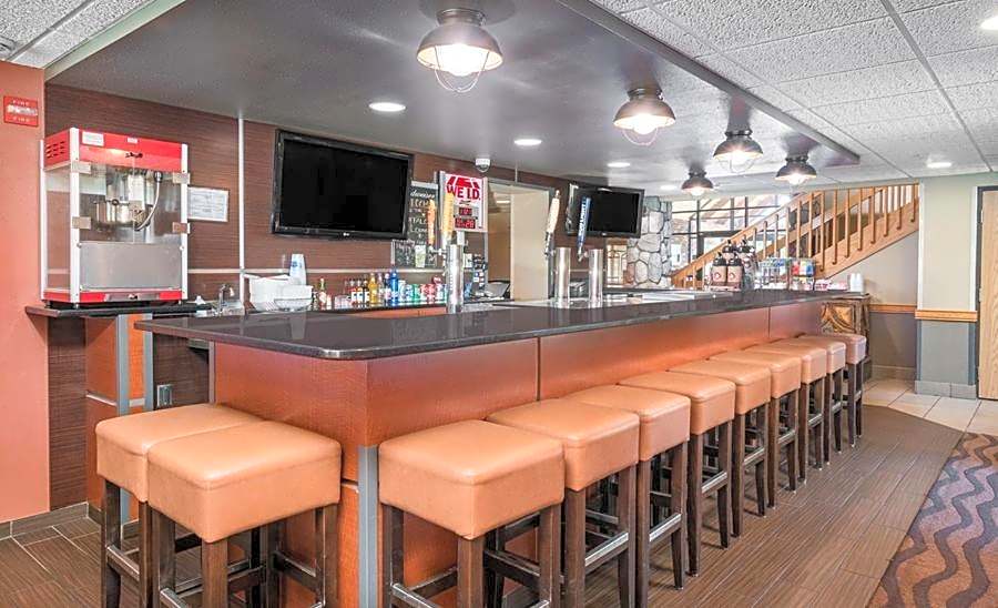 AmericInn by Wyndham Grafton