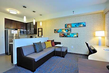 King Studio with Sofa Bed