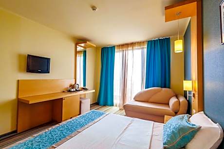 Double or Twin Room with Balcony