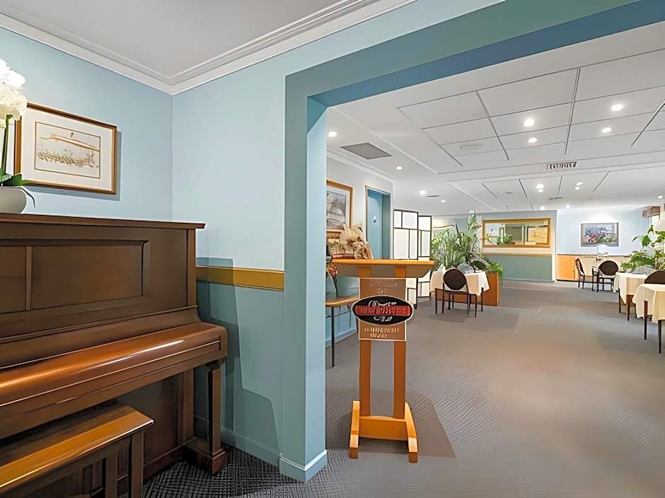 Garden City Motor Inn