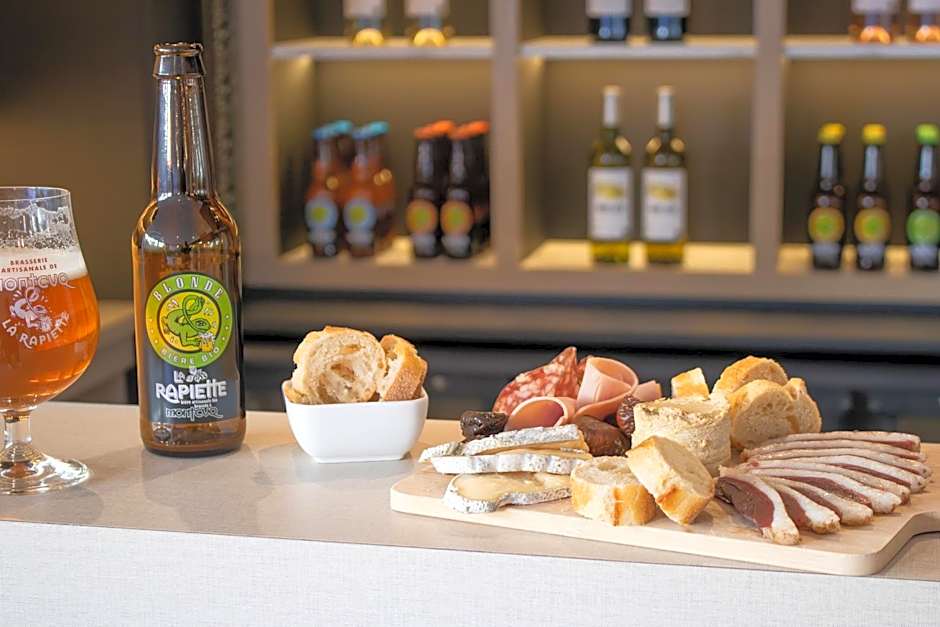 Brit Hotel Cahors - Le Valentr