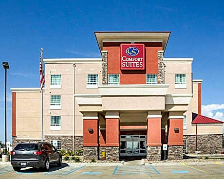 Comfort Suites Minot South