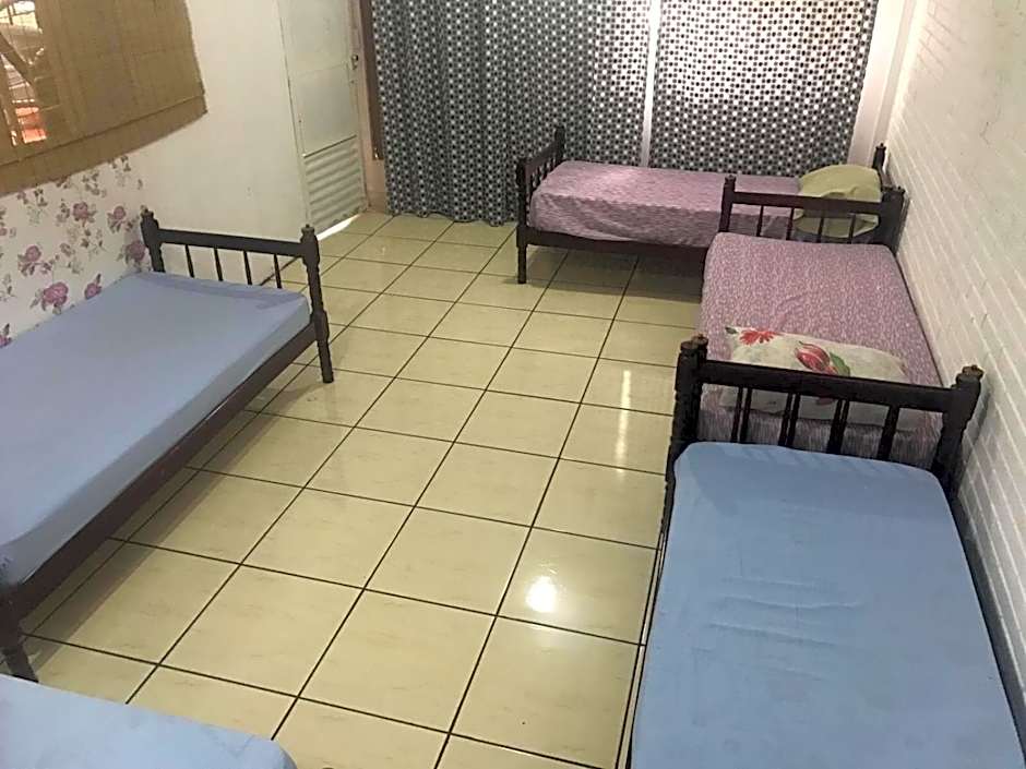 Pousada Hostel Universitário