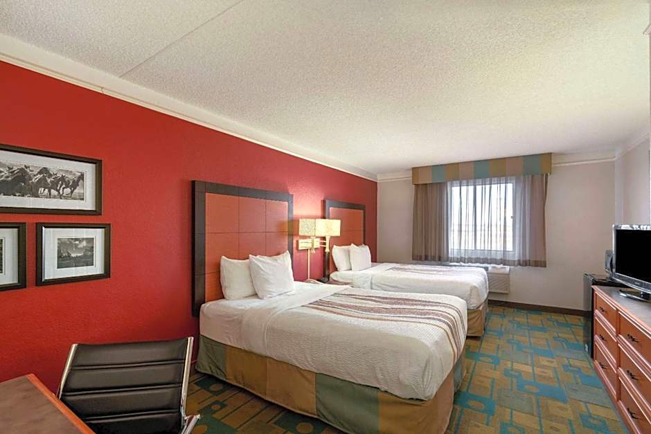 La Quinta Inn & Suites by Wyndham Cheyenne