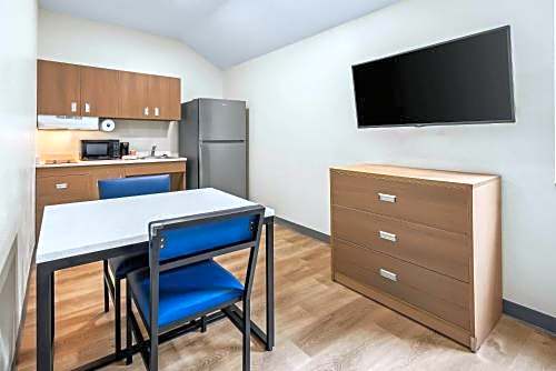 MainStay Suites Raleigh North