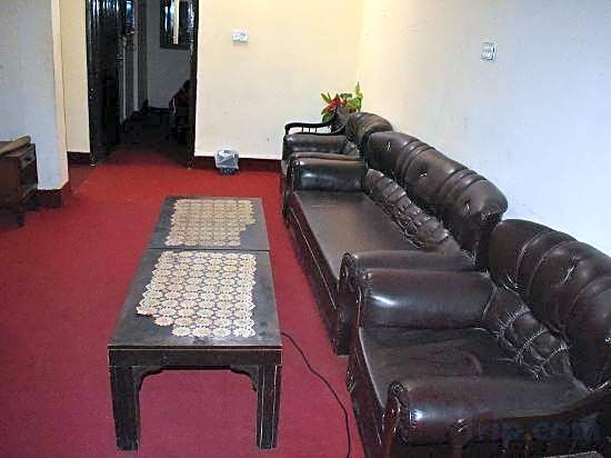 Hotel Islamabad Residency – Islamabad, OH
