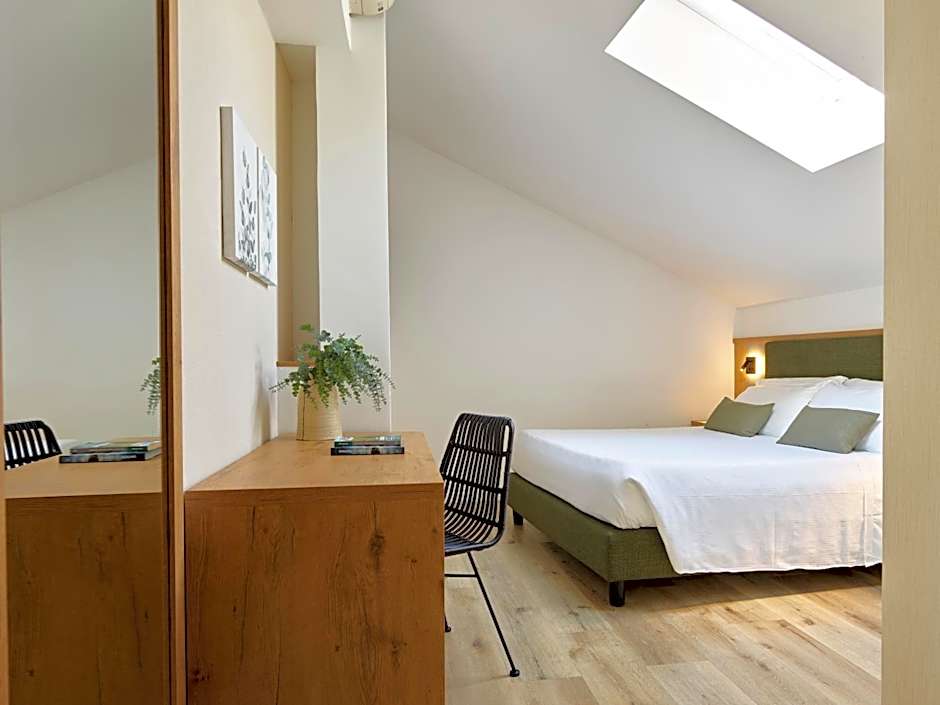 Hotel America