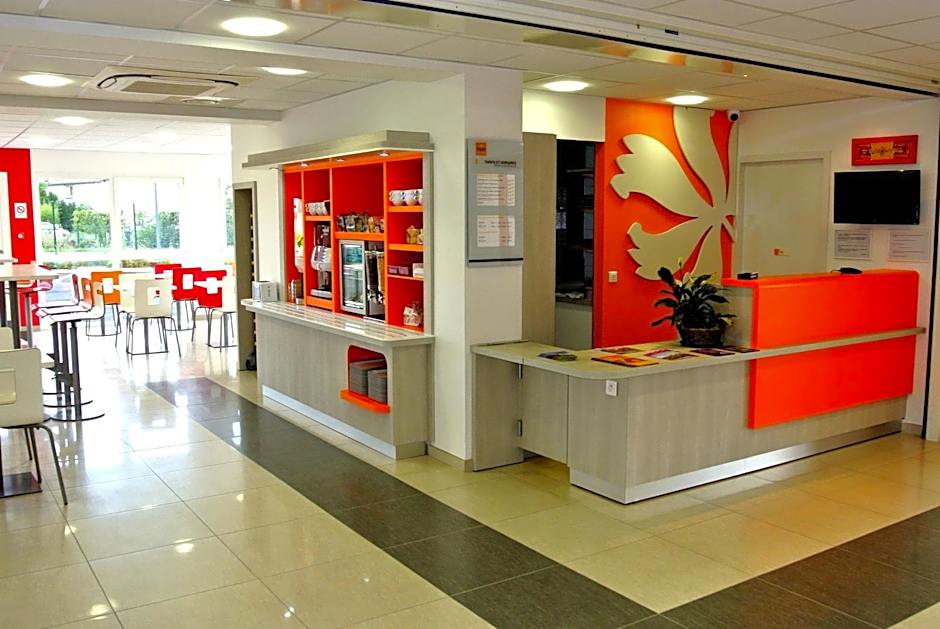 Premiere Classe Saint Etienne - AÃ©roport BouthÃ©on