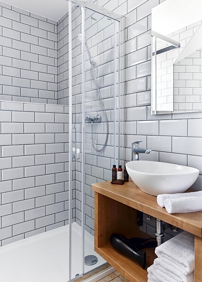 Lorelei Pension Adults Only