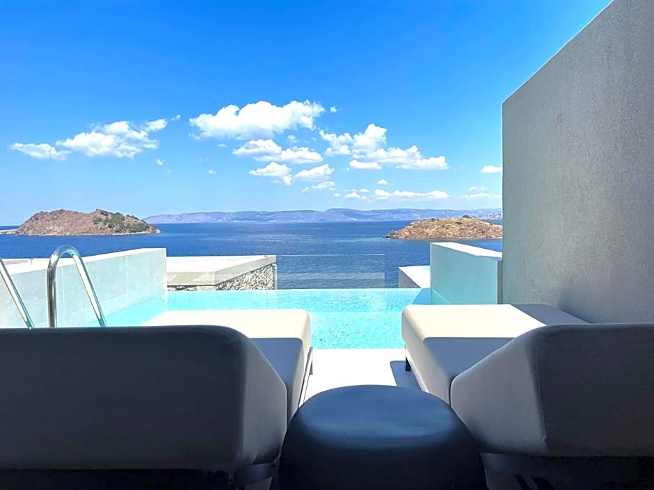 Eleia Seafront Rooms & Villas