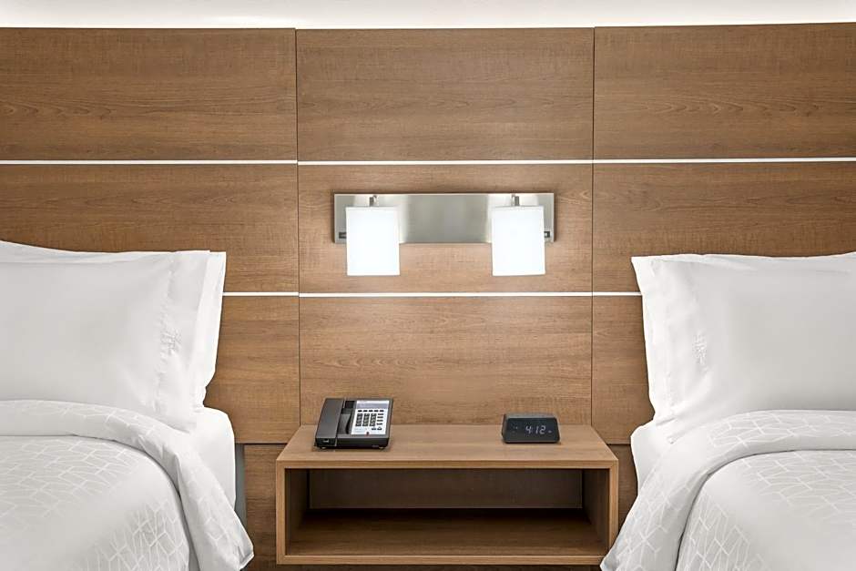 Holiday Inn Express Hotel & Suites Palm Bay By IHG