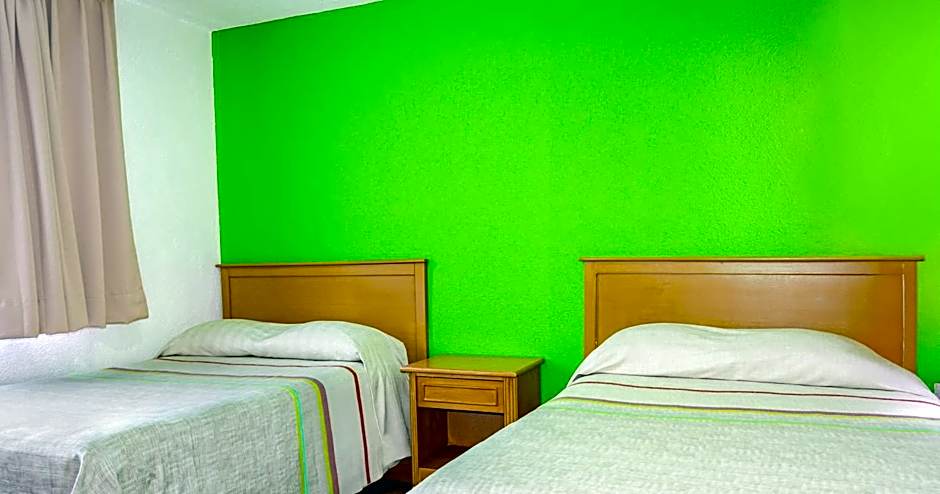 Sunrock Hotel & Suites