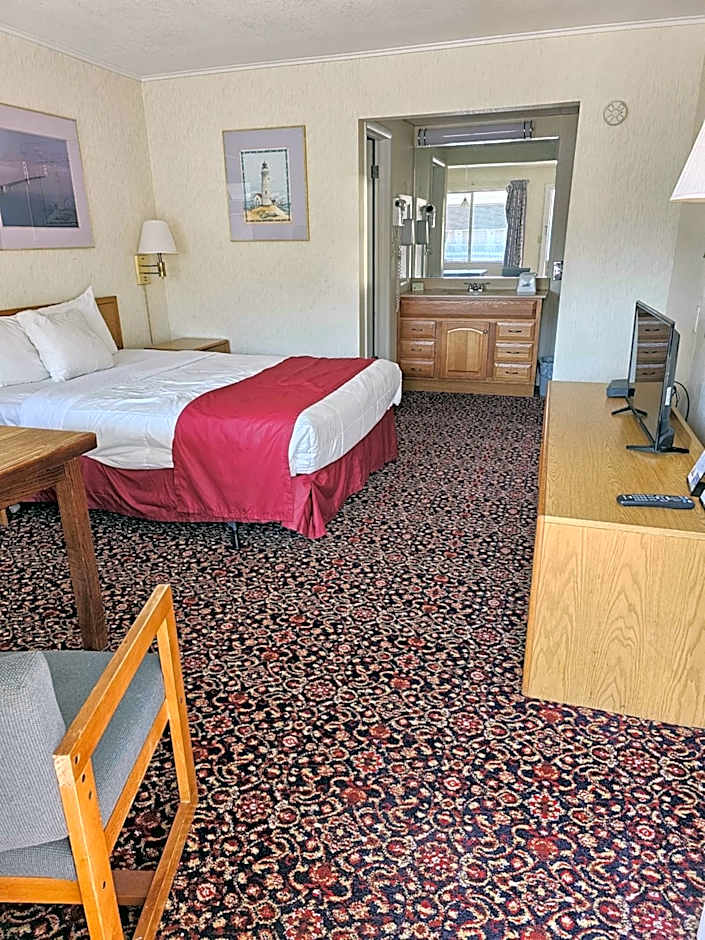Travelodge by Wyndham Mackinaw City
