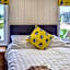 Lakeside Luxury Lodges