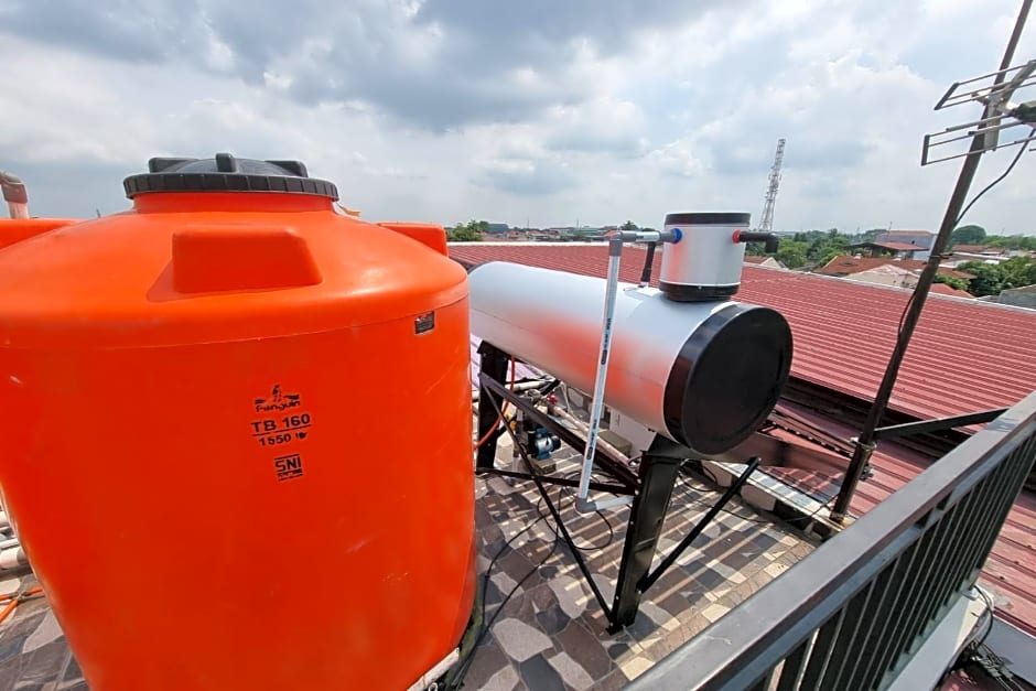 Hotel O Nany Asoka Syariah Near Anyong Cafe Studio