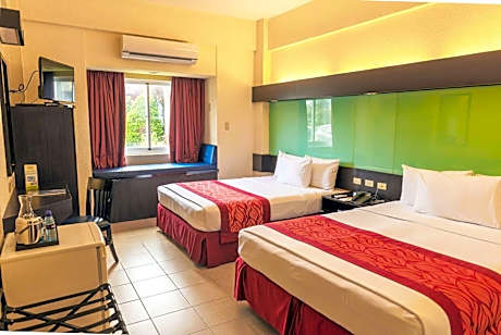 2 Queen Beds Non-Smoking