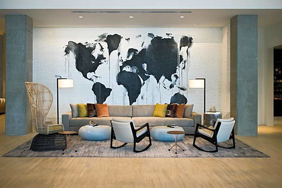 Renaissance by Marriott Atlanta Airport Gateway Hotel
